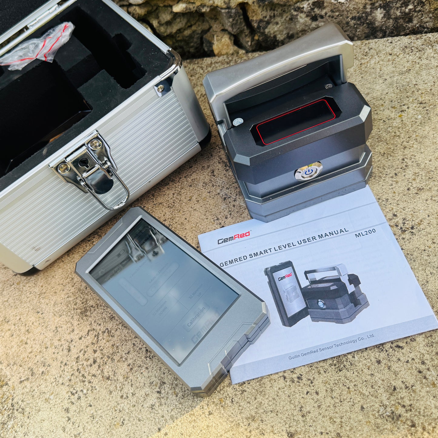Precision Level for CNC Machine Leveling - With Remote Smart Screen!