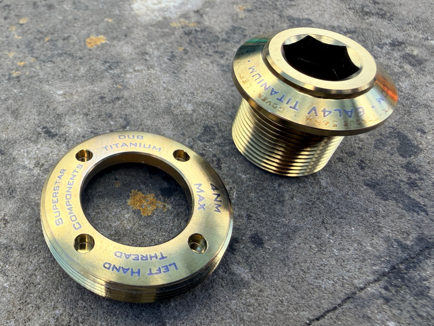 SRAM DUB Titanium Bolt and Crank Cover - SRAM Quarq Red Force