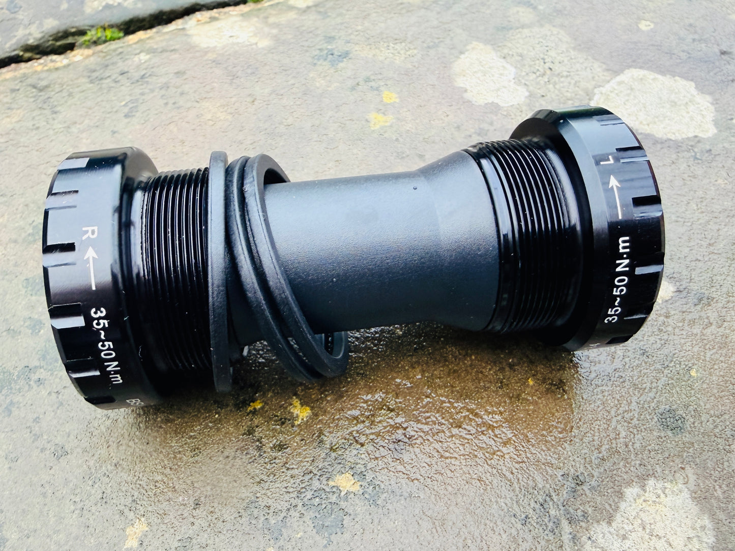 HT2 BSA 68/73mm 24mm Axle Threaded Bottom Bracket - SKF or Ceramic Bearings