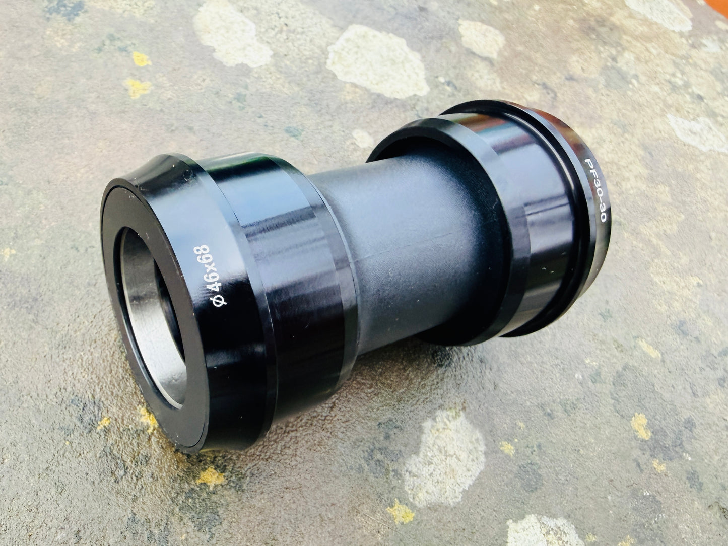 PF30 Press Fit 29mm DUB Axle Bottom Bracket - SKF or Ceramic Bearings
