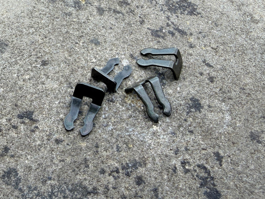 Pad Pin Clips x4